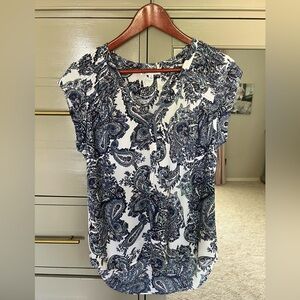 DR2 short sleeve blouse